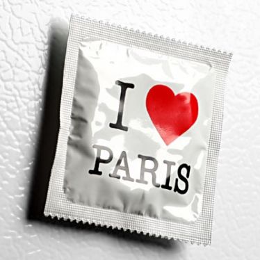 Condom Magnet French Card "I Love Paris"